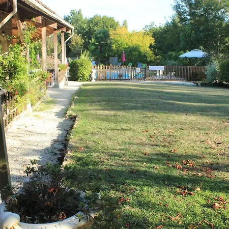 Inviting 3-bed House In Biron